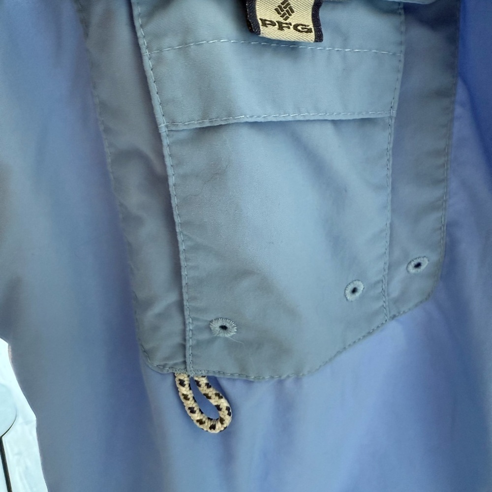 Columbia Sky Blue Outdoor Shirt PFG - Picture 6 of 7